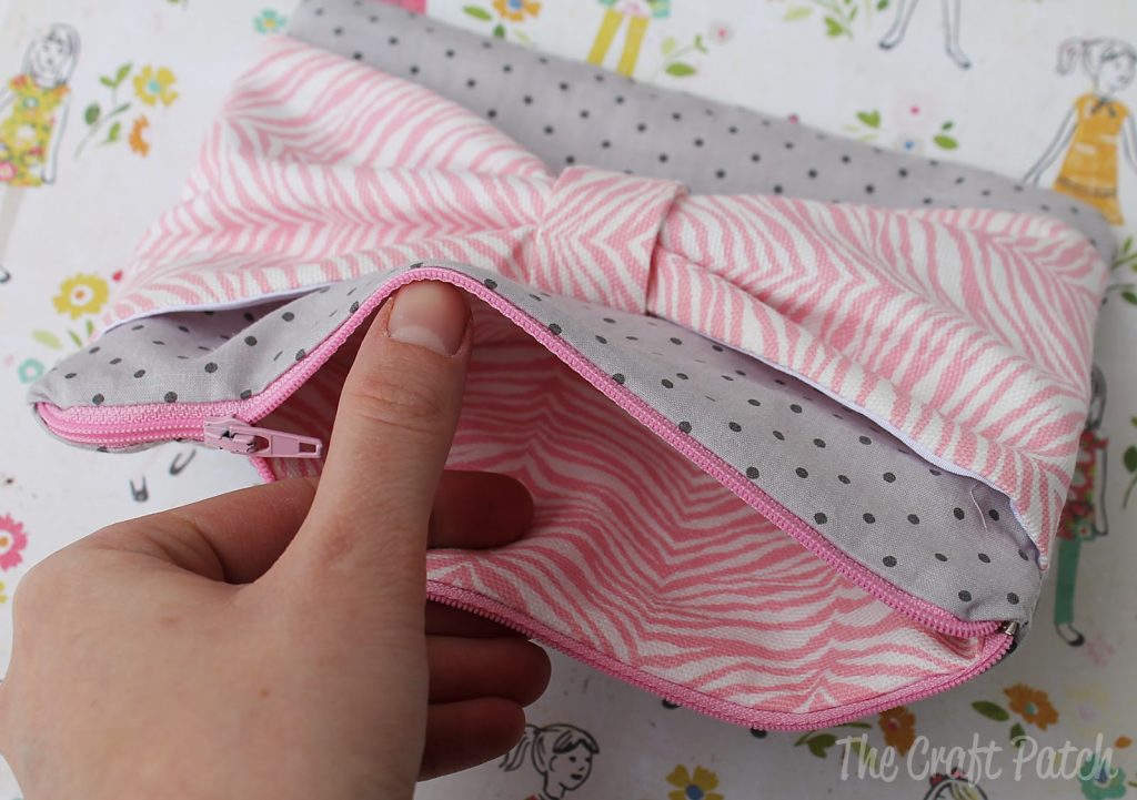 Zippered Bow Pouch