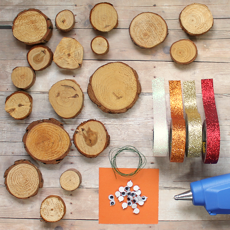 Wood Scrap Turkey Craft - Easy Peasy and Fun