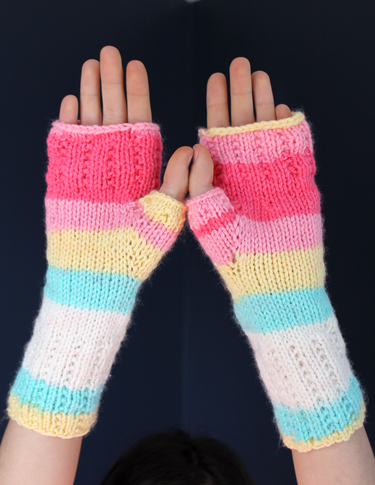 best yarn for fingerless gloves