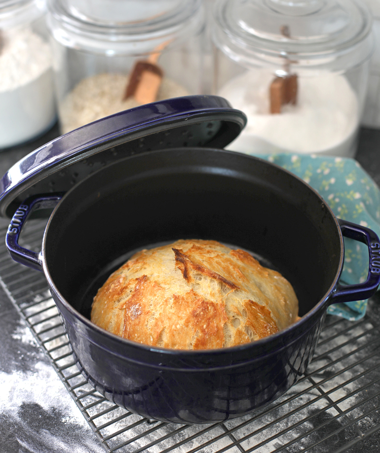 Bread baked in cast iron pot