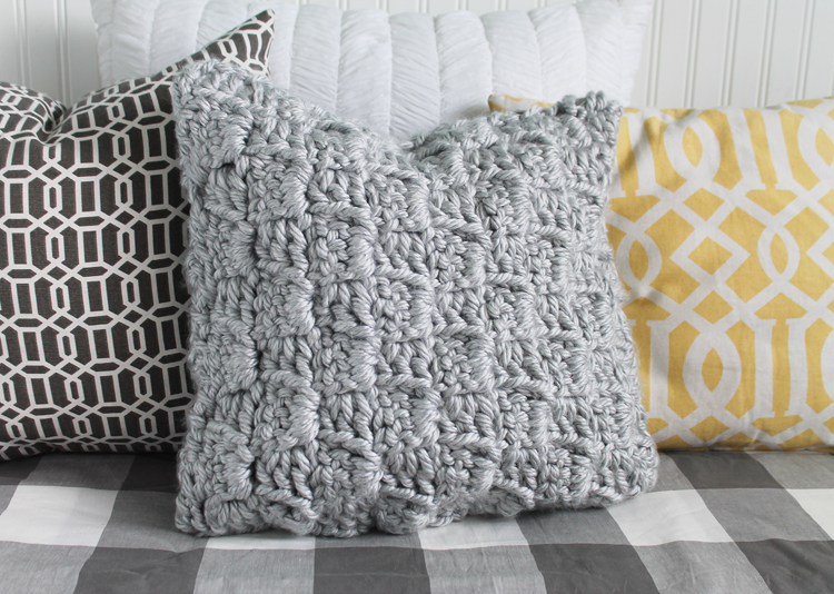 chunky stitch crochet pillow tutorial