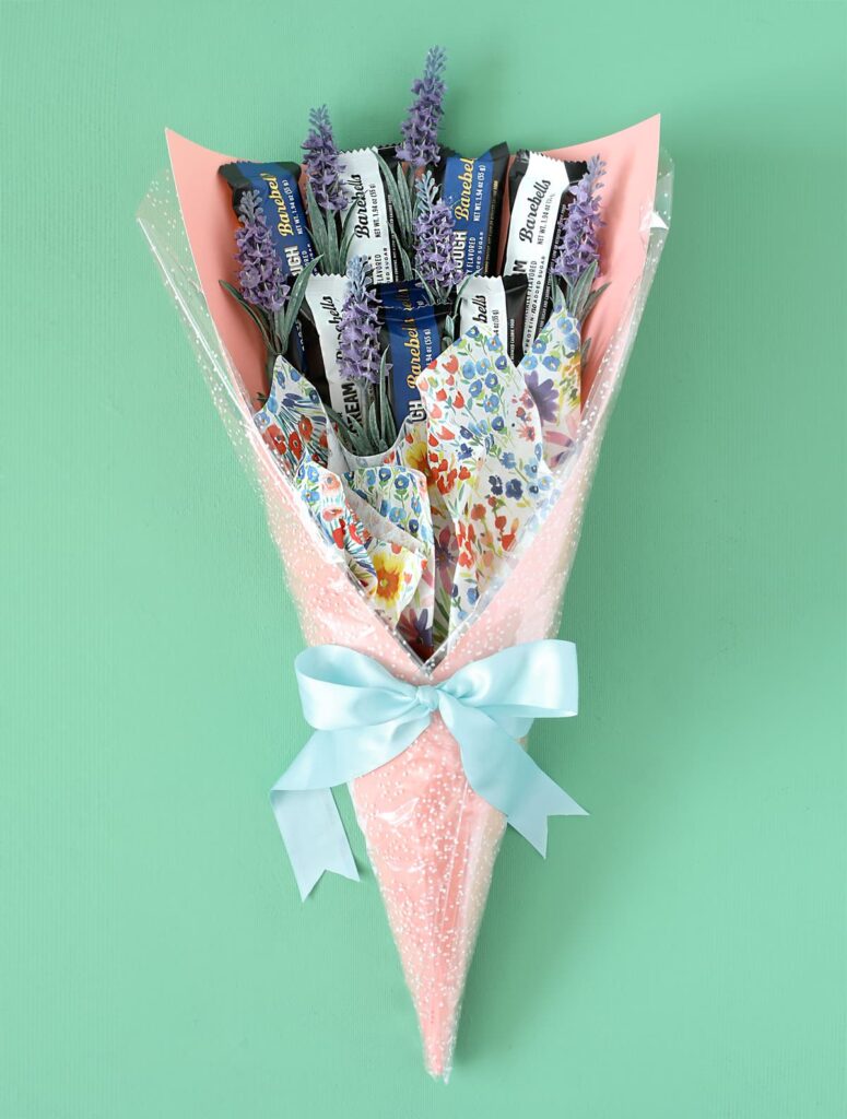 how to make a bouquet out of candy bars or protein bars