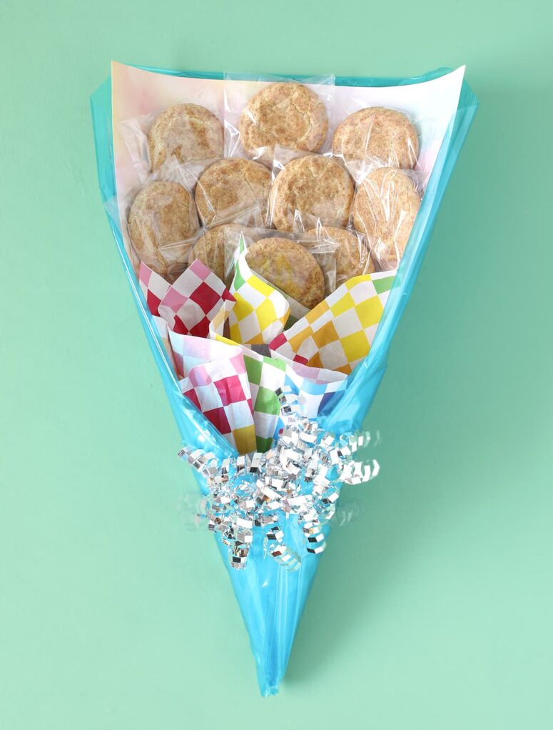 how to make a cookie bouquet