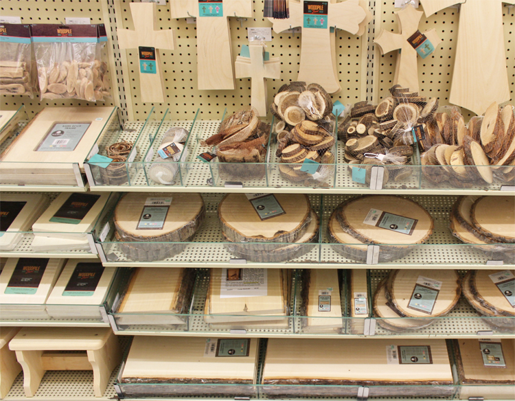 wood crafts at hobby lobby