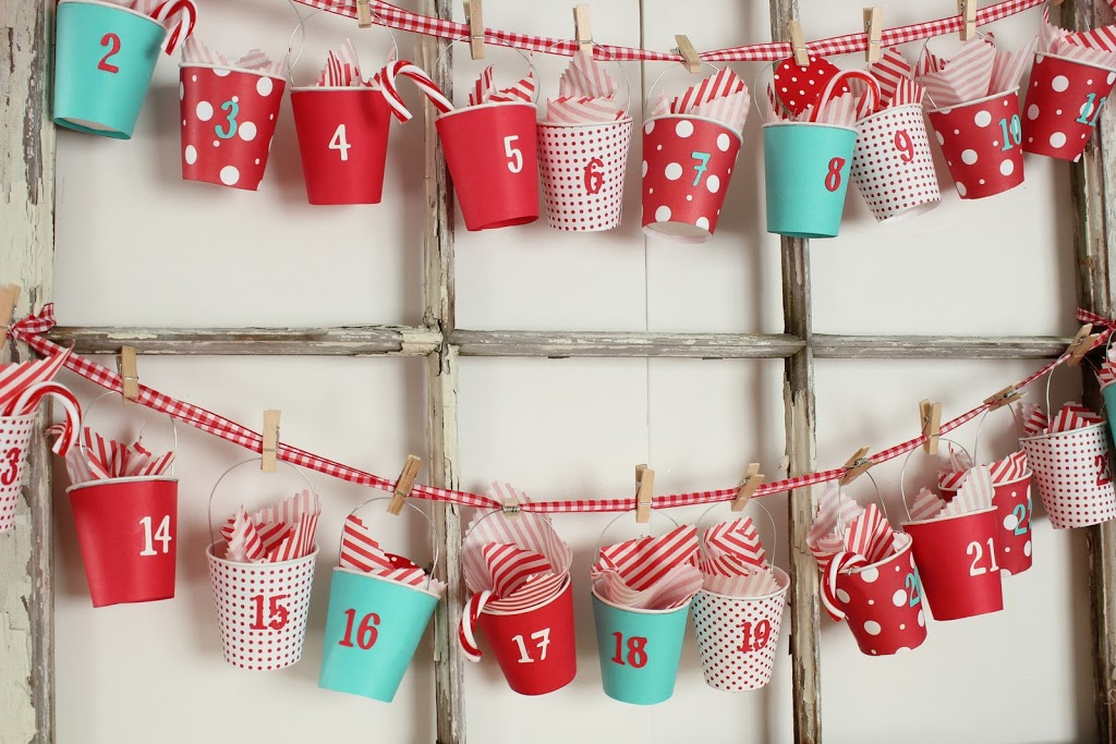 Paper Cup Advent Calendar