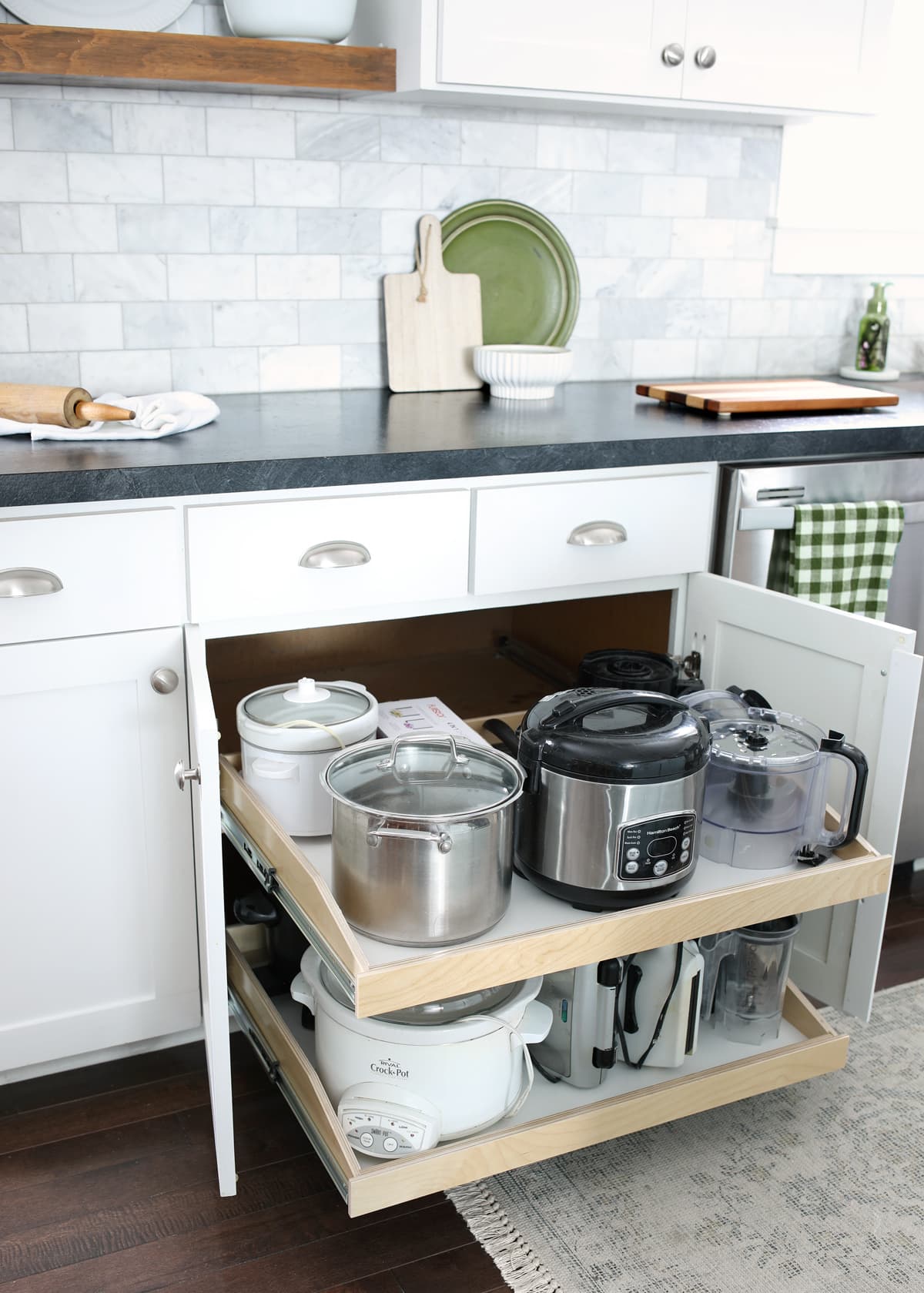 diy pull out drawers for a kitchen cupboard